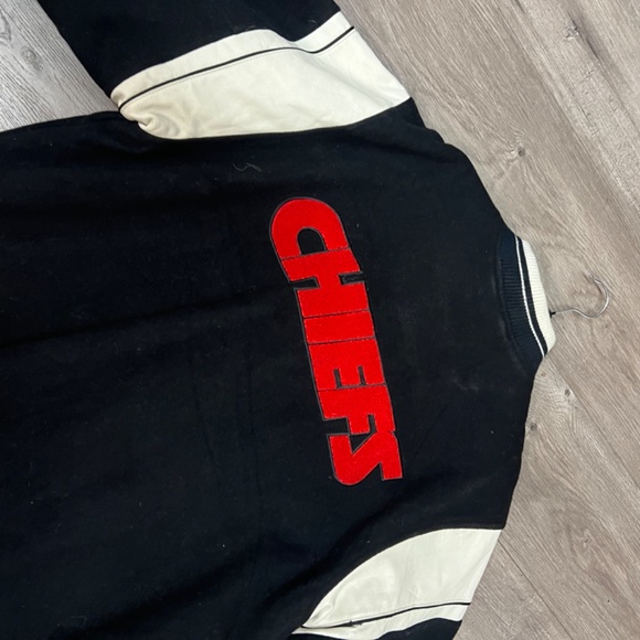 Kansas City Chiefs Vintage Varsity Jacket - Picture 12 of 13